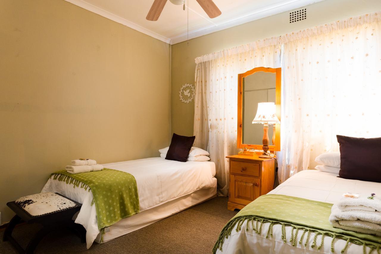Morning Glory Cottages Venterstad Экстерьер фото