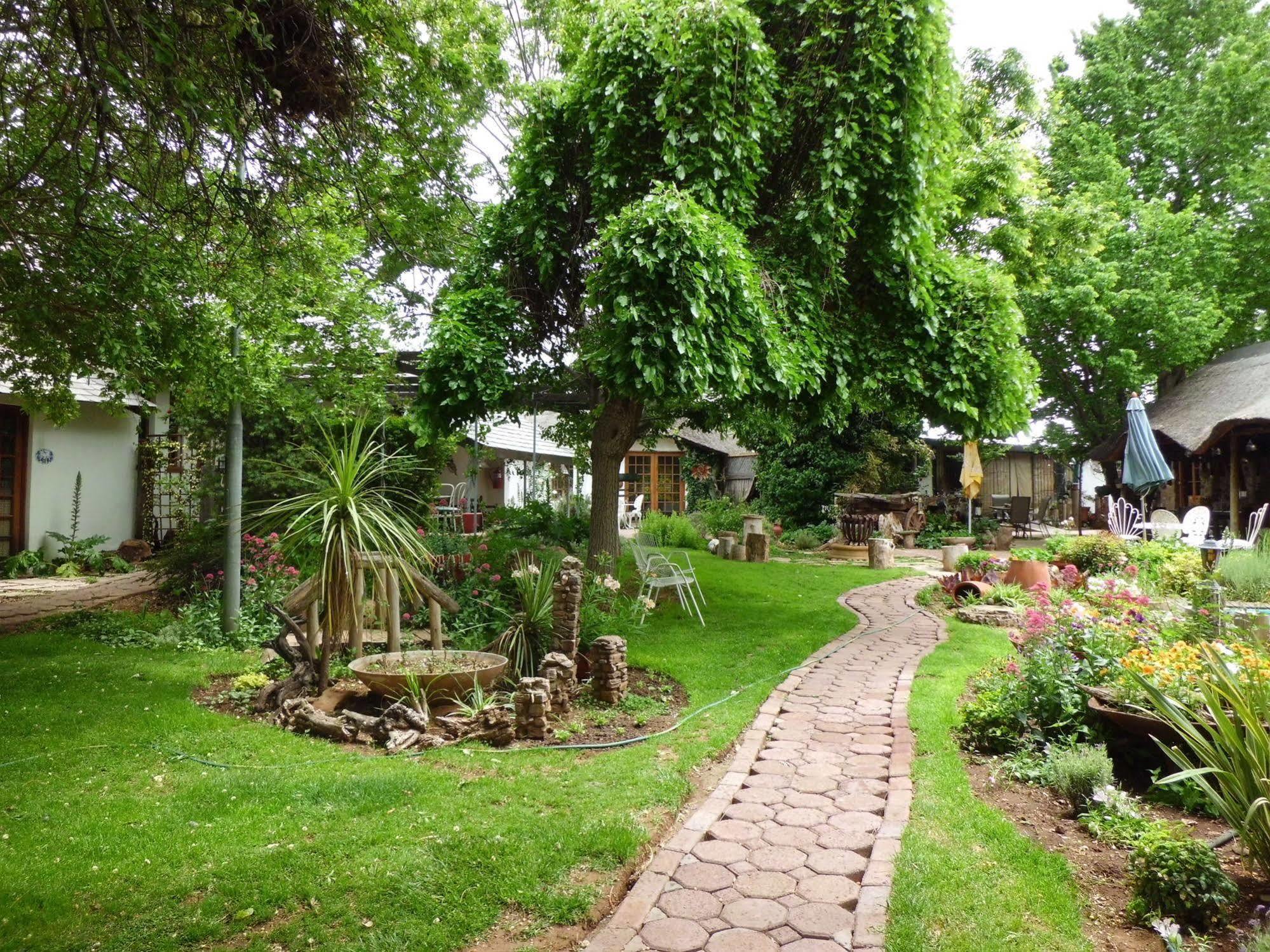 Morning Glory Cottages Venterstad Экстерьер фото